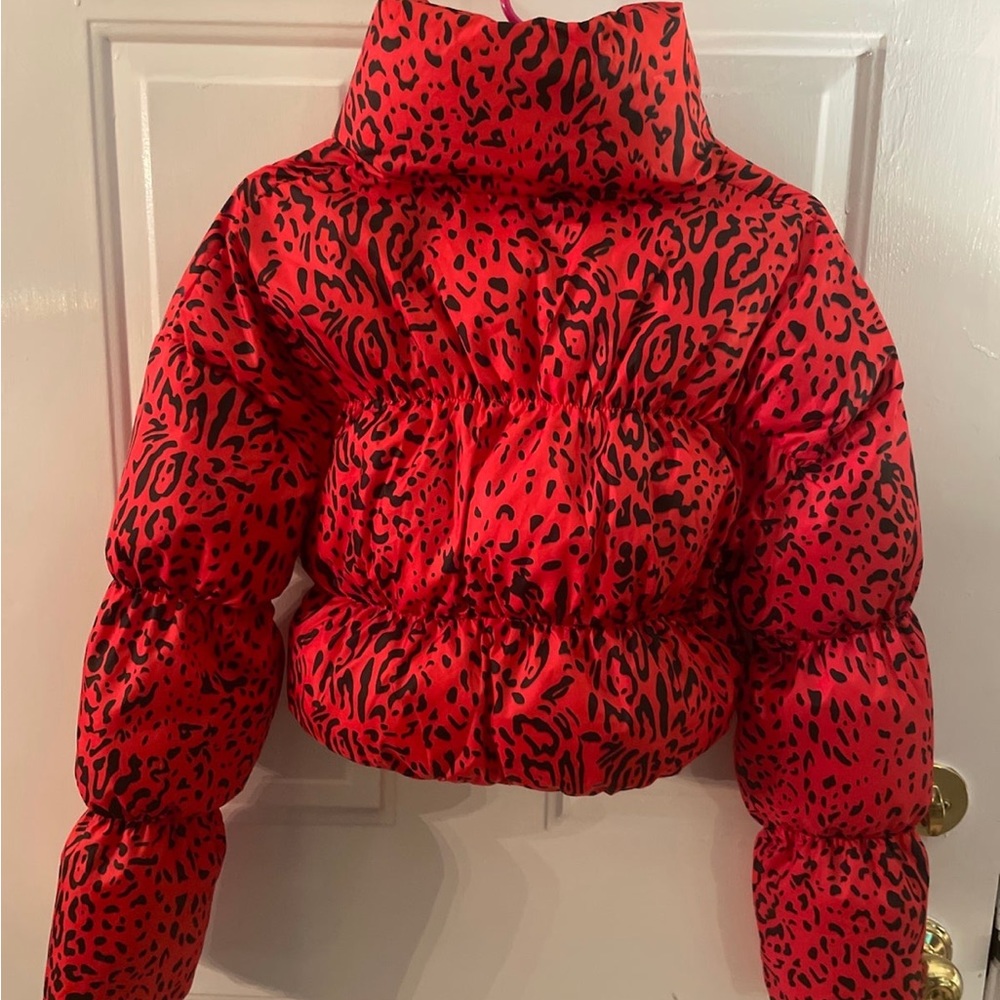 Womens puffer jacket.